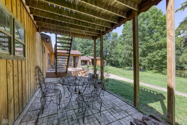 10296 N State Road 13, Elwood, IN 46036