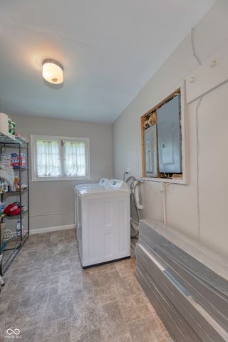 10296 N State Road 13, Elwood, IN 46036