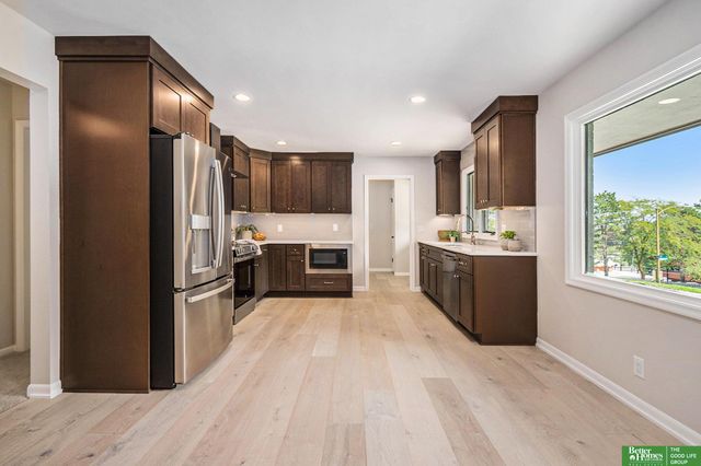 1216 S 108th Street, Omaha, NE 68144