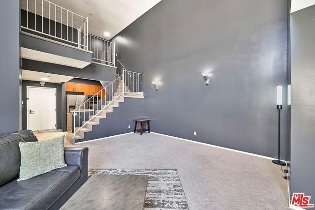 620 S Gramercy Place 432, Los Angeles, CA 90005