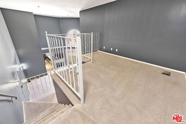 620 S Gramercy Place 432, Los Angeles, CA 90005