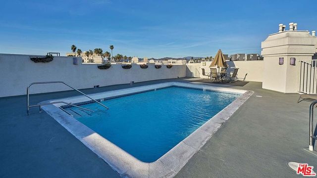 620 S Gramercy Place 432, Los Angeles, CA 90005
