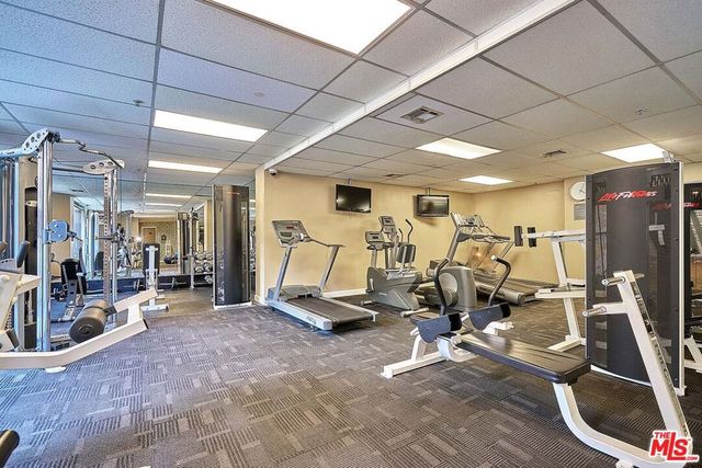 620 S Gramercy Place 432, Los Angeles, CA 90005