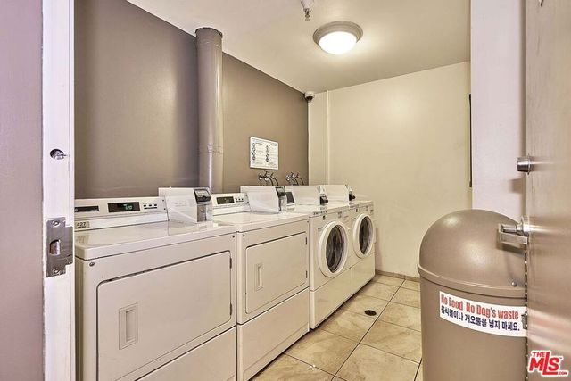 620 S Gramercy Place 432, Los Angeles, CA 90005