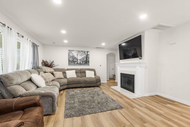 13265 OLD VALLEY PIKE, Edinburg, VA 22824