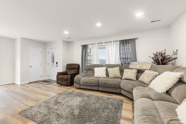 13265 OLD VALLEY PIKE, Edinburg, VA 22824