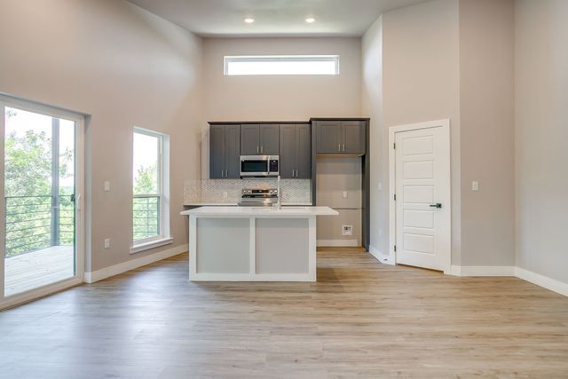 540 Burton Hill Drive, Weatherford, TX 76087