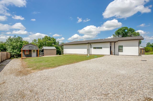540 Burton Hill Drive, Weatherford, TX 76087