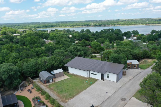 540 Burton Hill Drive, Weatherford, TX 76087