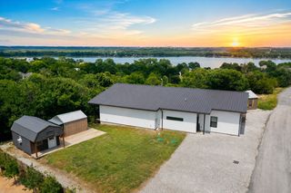 540 Burton Hill Drive, Weatherford, TX 76087