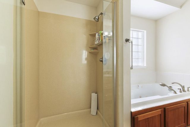 2610 GABRIANNA CT, Columbia, MO 65203