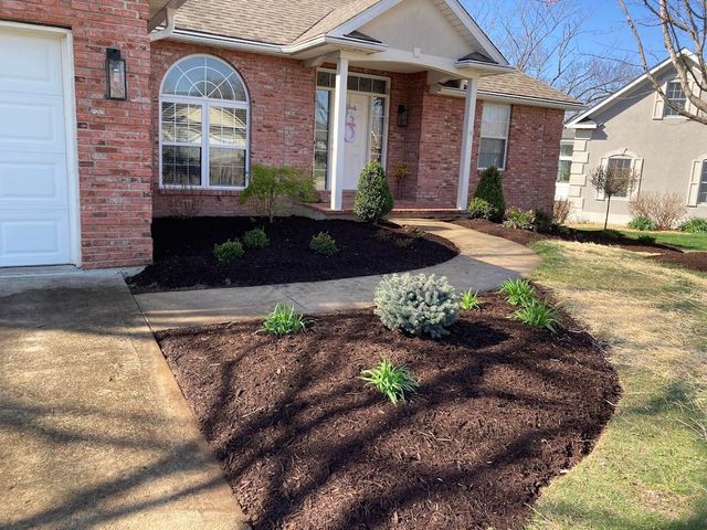 2610 GABRIANNA CT, Columbia, MO 65203