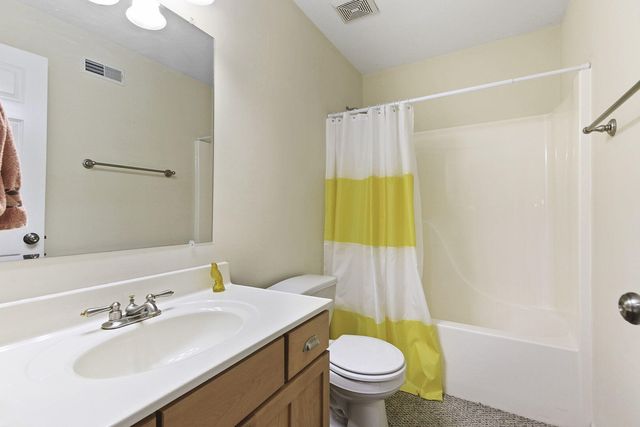 2610 GABRIANNA CT, Columbia, MO 65203