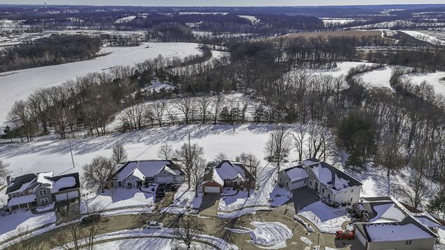 2610 GABRIANNA CT, Columbia, MO 65203