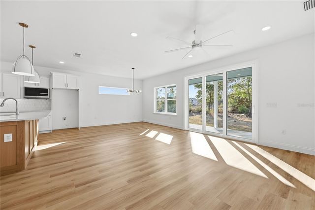 1064 SW 67TH WAY, Gainesville, FL 32607