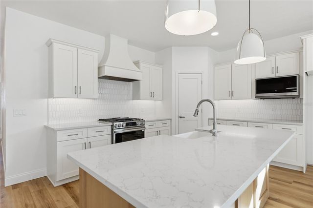 1064 SW 67TH WAY, Gainesville, FL 32607