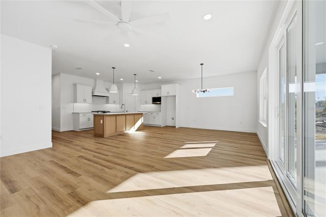 1064 SW 67TH WAY, Gainesville, FL 32607