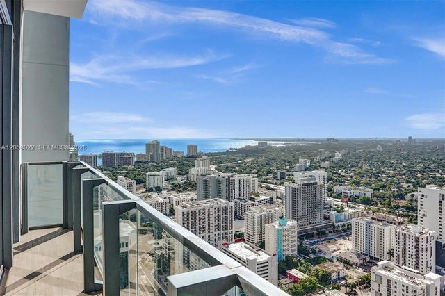 88 SW 7th Street 4011, Miami, FL 33130