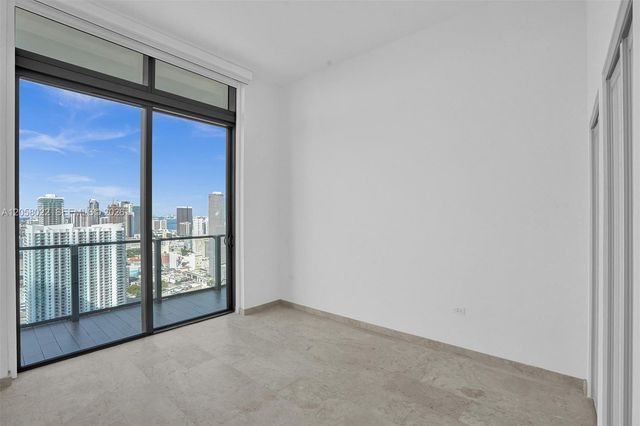 88 SW 7th Street 4011, Miami, FL 33130