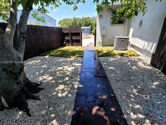 1720 NW 180th Ter 1, Miami Gardens, FL 33056