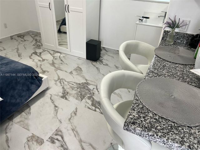 1720 NW 180th Ter 1, Miami Gardens, FL 33056