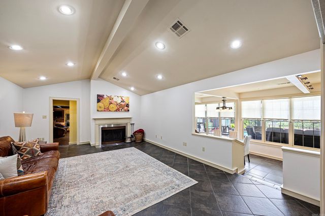 401 Quarry Road, Russellville, AR 72802