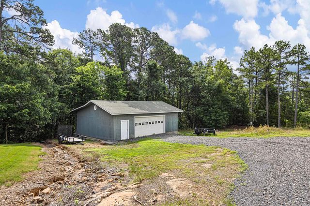 401 Quarry Road, Russellville, AR 72802