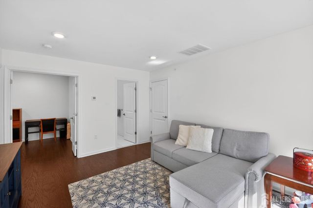 110 Grabowski Drive, Sayreville, NJ 08859