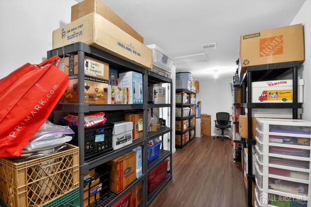 110 Grabowski Drive, Sayreville, NJ 08859