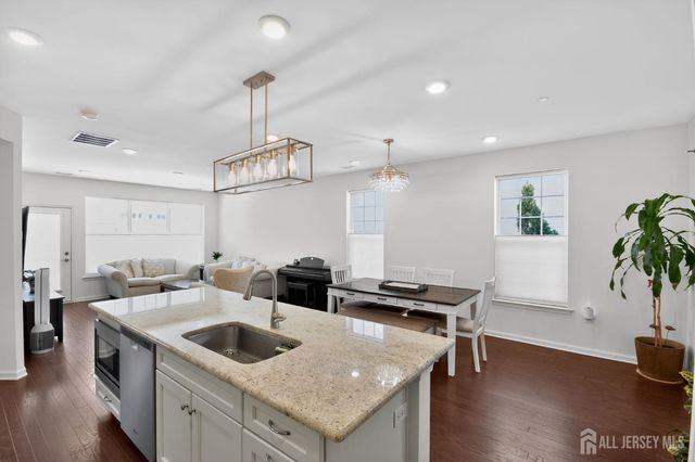 110 Grabowski Drive, Sayreville, NJ 08859