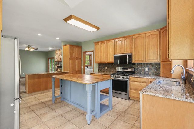 10031 Taplin Lane, Cooper Twp, MI 49080