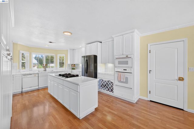 391 Union Road, Hollister, CA 95023