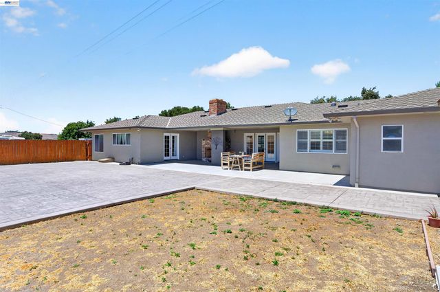 391 Union Road, Hollister, CA 95023