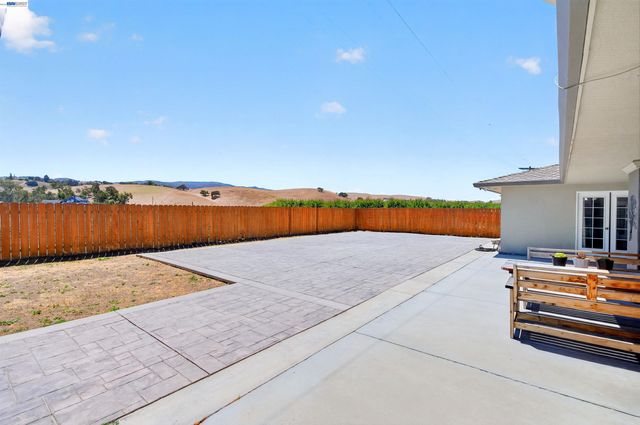 391 Union Road, Hollister, CA 95023