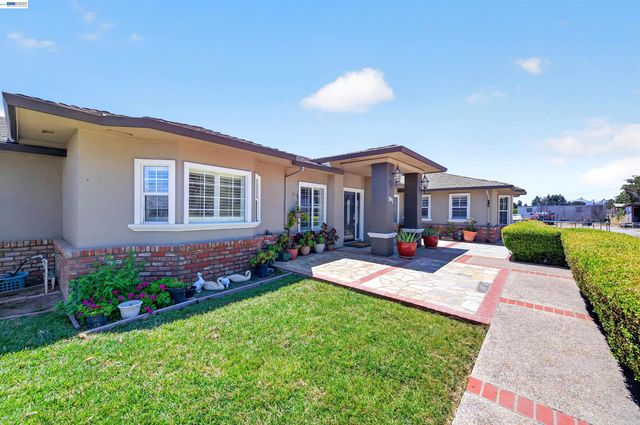 391 Union Road, Hollister, CA 95023