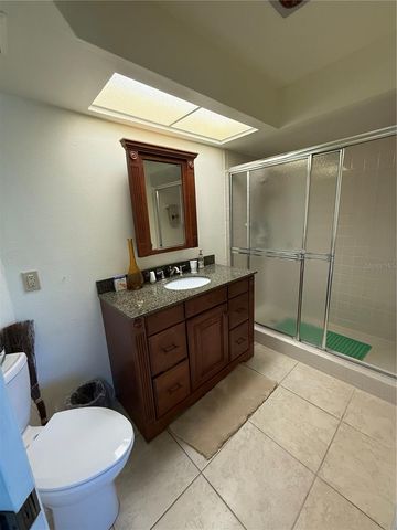 18427 AINTREE COURT, Tampa, FL 33647
