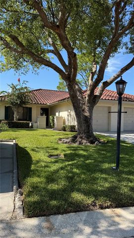 18427 AINTREE COURT, Tampa, FL 33647