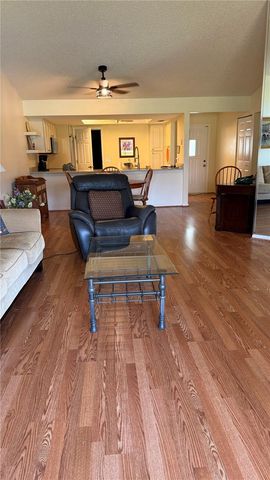 18427 AINTREE COURT, Tampa, FL 33647
