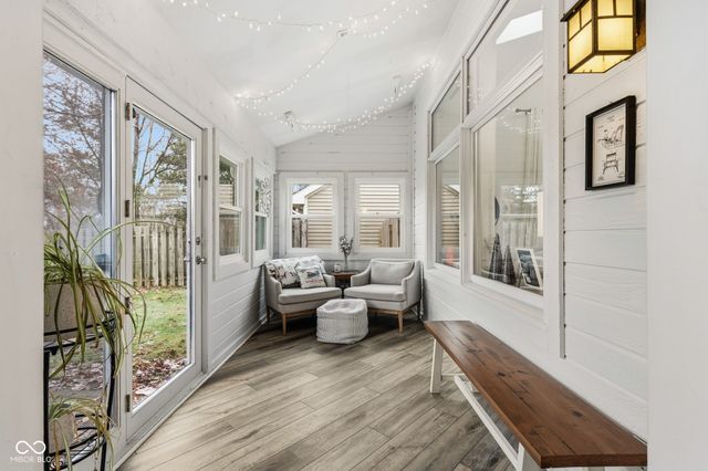 8675 Champions Drive, Indianapolis, IN 46256