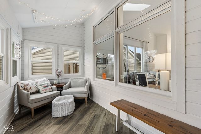 8675 Champions Drive, Indianapolis, IN 46256