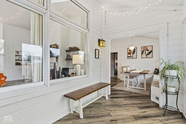 8675 Champions Drive, Indianapolis, IN 46256