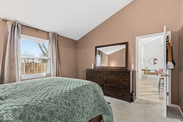 8675 Champions Drive, Indianapolis, IN 46256