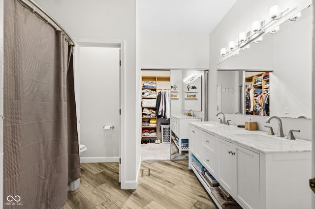 8675 Champions Drive, Indianapolis, IN 46256