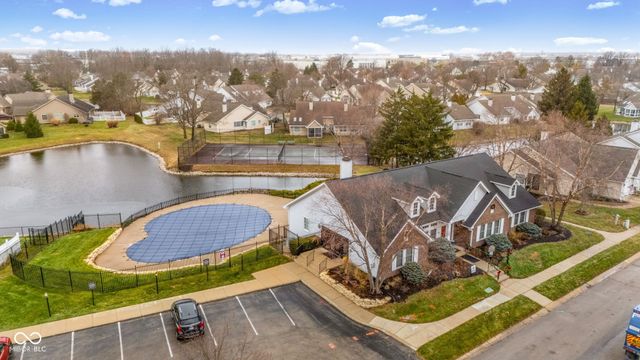 8675 Champions Drive, Indianapolis, IN 46256