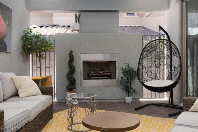 325 Castellari Drive, Las Vegas, NV 89138