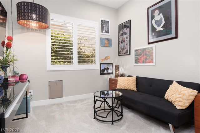 325 Castellari Drive, Las Vegas, NV 89138