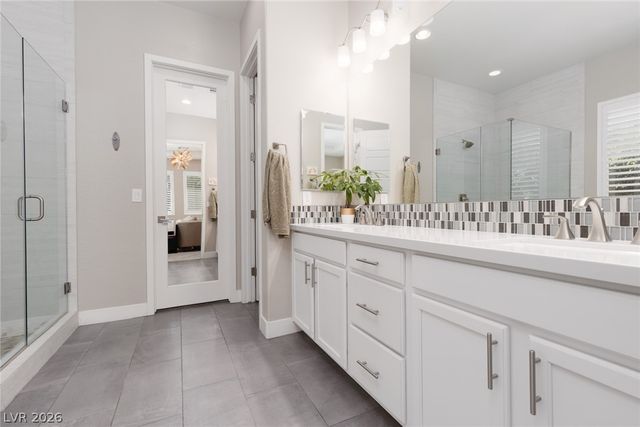 325 Castellari Drive, Las Vegas, NV 89138