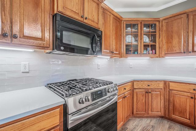 40 Sugarloaf Loop, Maumelle, AR 72113