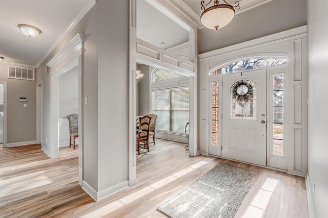 40 Sugarloaf Loop, Maumelle, AR 72113