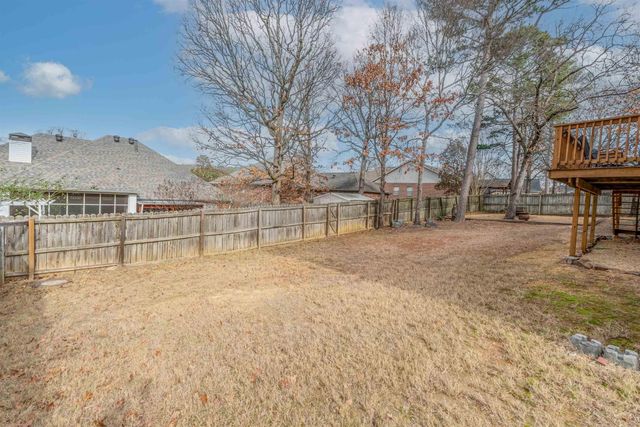 40 Sugarloaf Loop, Maumelle, AR 72113